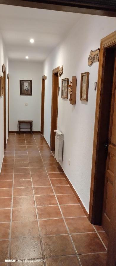 Albergue El Caseron De Fuentes Carrionas Cardano de Abajo Kültér fotó