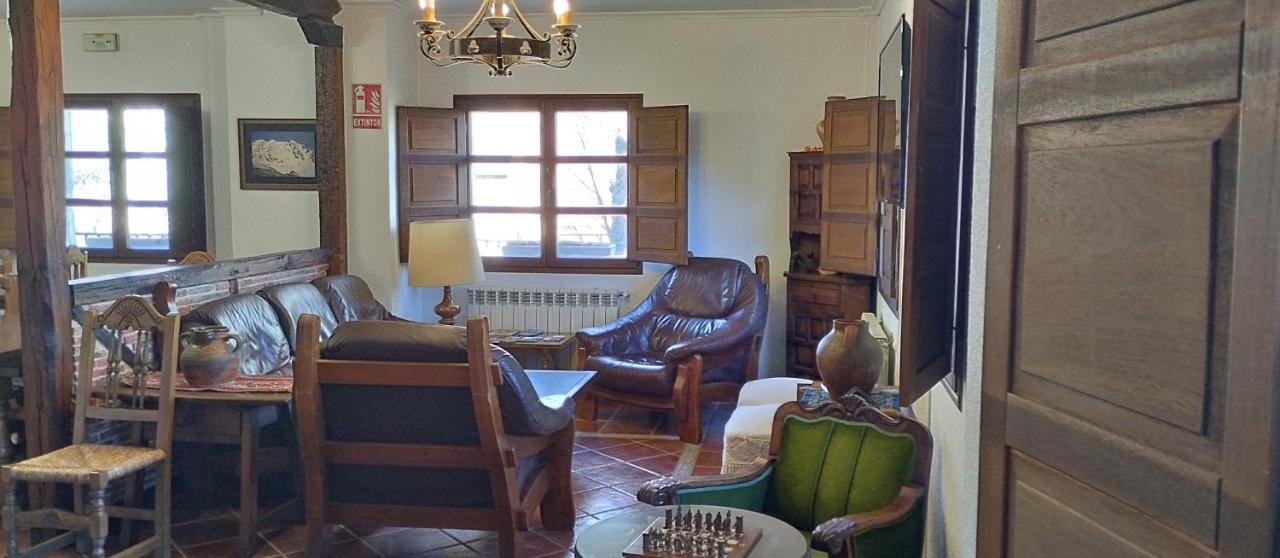 Albergue El Caseron De Fuentes Carrionas Cardano de Abajo Kültér fotó